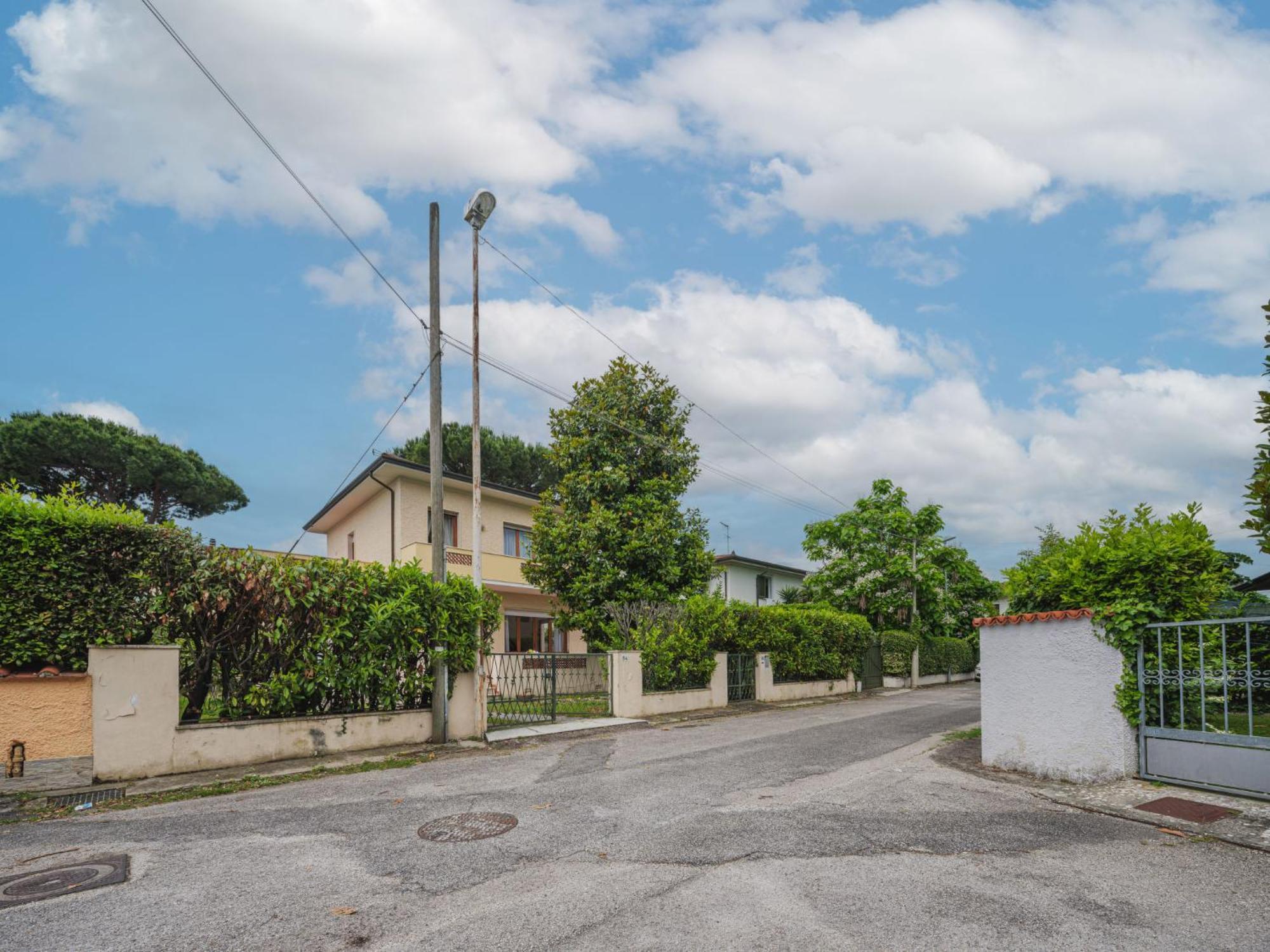 Holiday Home Maria Luisa By Interhome Marina di Pietrasanta Exterior photo